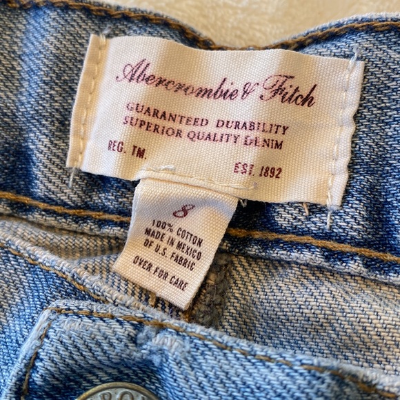 Abercrombie denim mini skirt 100% cotton size 8 light wash - Picture 4 of 8